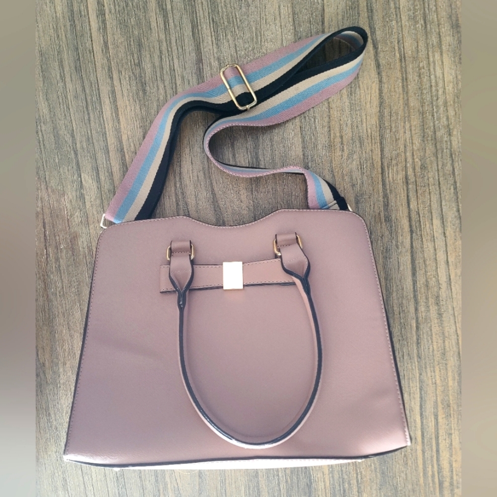 Ladies Large nude pink bag